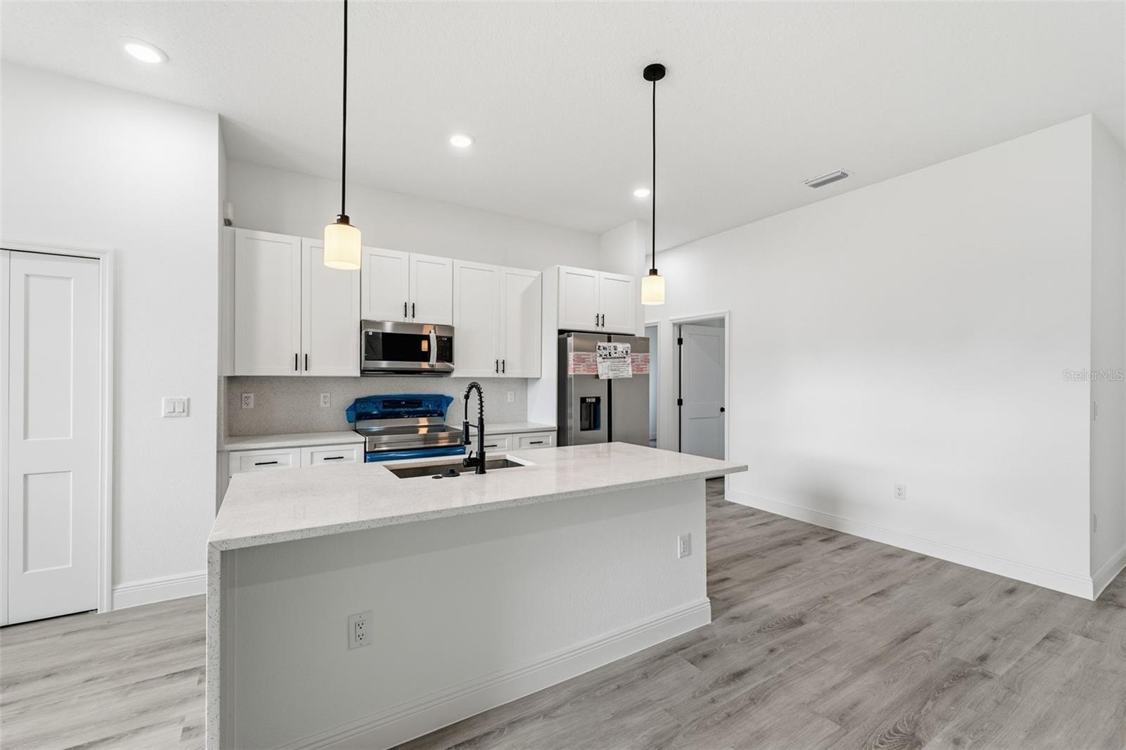 MARION OAKS UN 10 - Residential