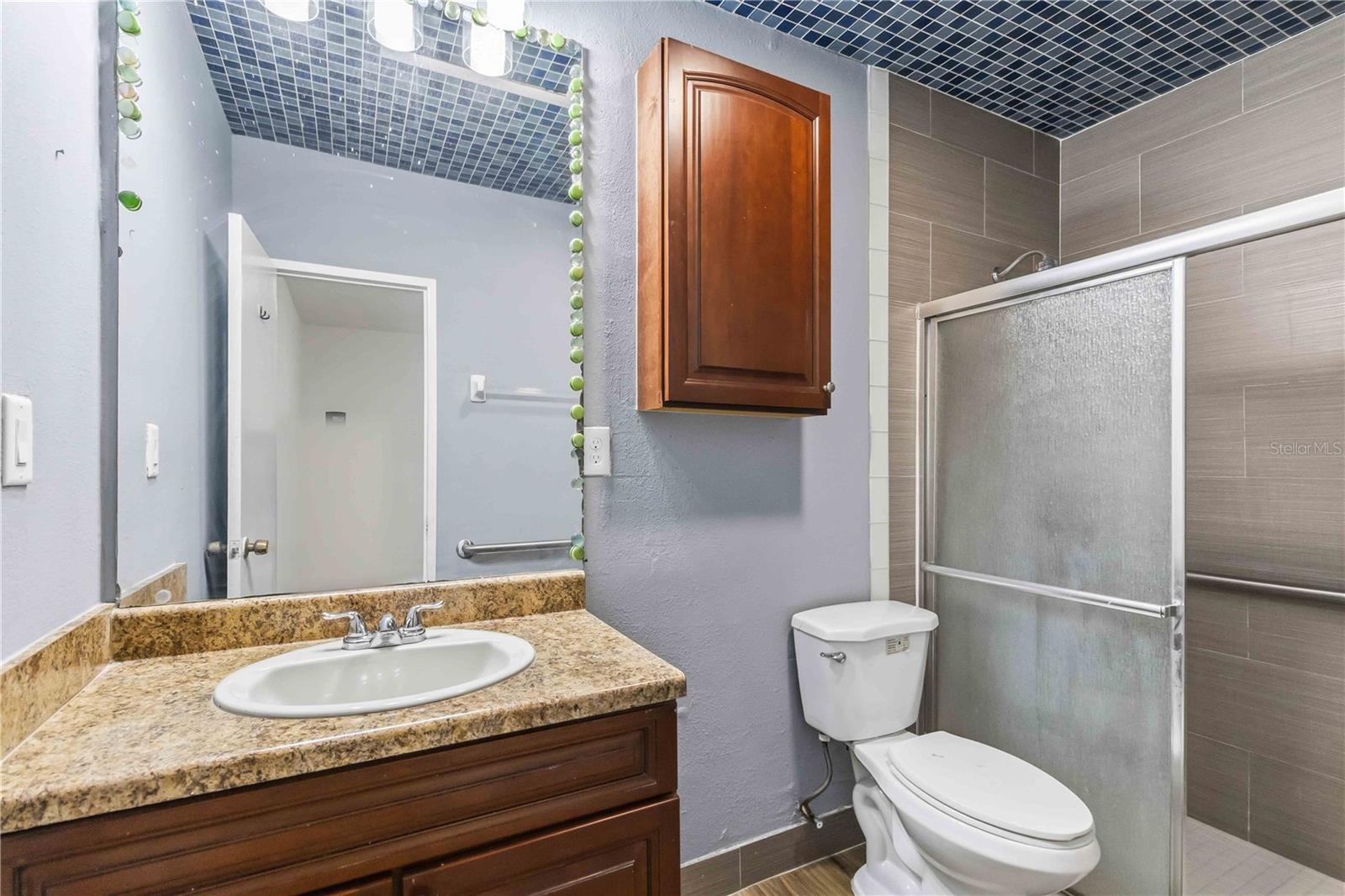 SOUTH POINTE - Residential