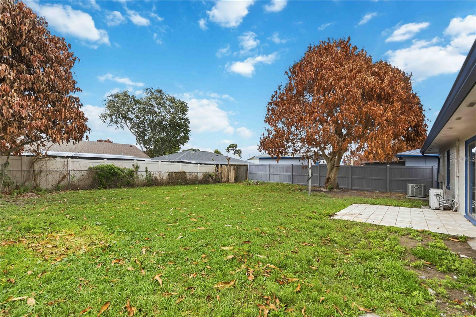 SOUTH POINTE - Residential