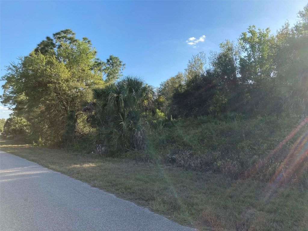 Photo of 4 Pilgrim Road, North Port, FL 34288 (MLS # C7523752)