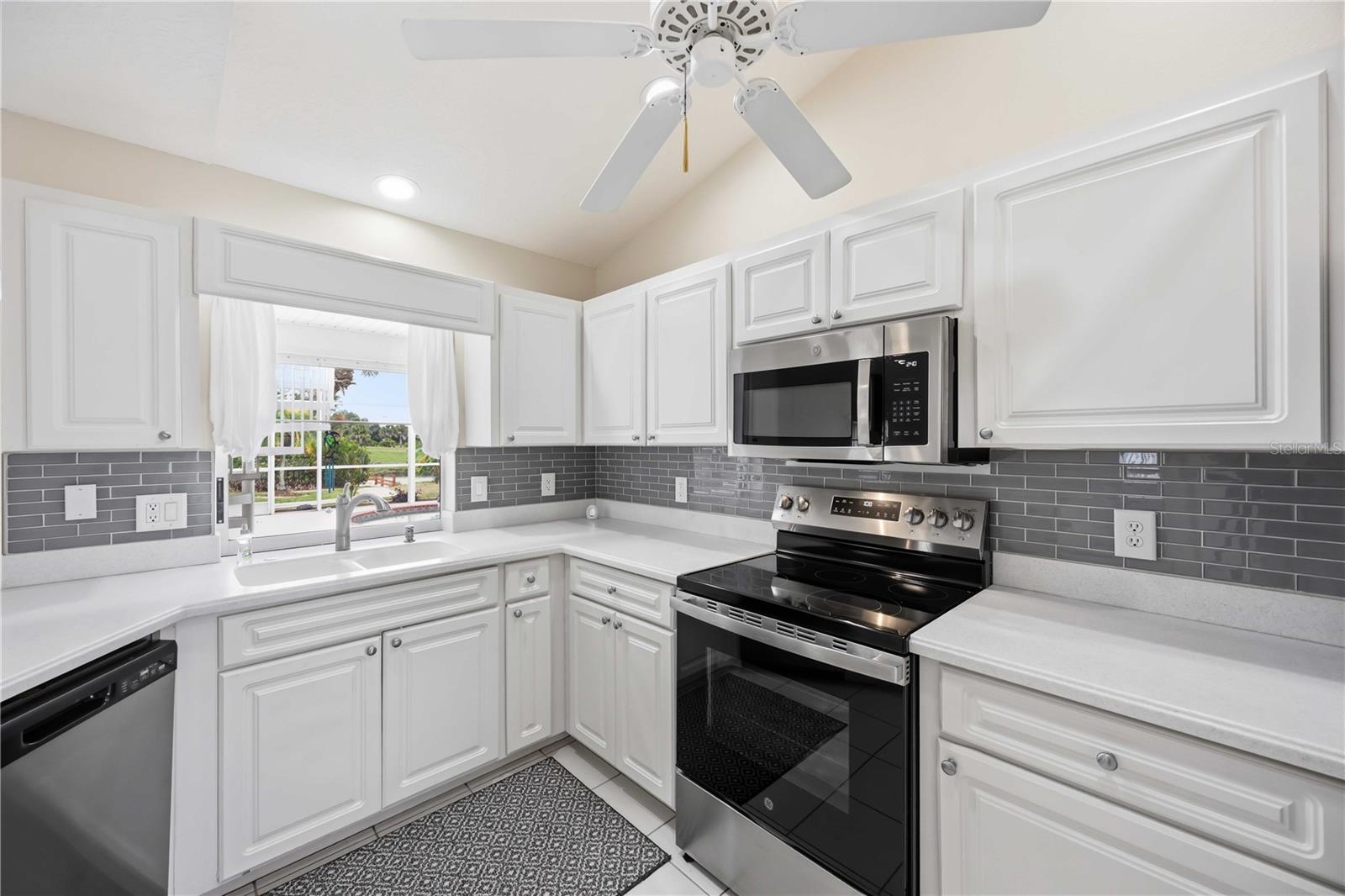 ROTONDA WEST PINEHURST - Residential