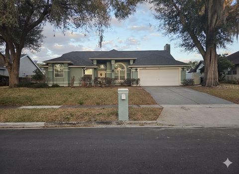 Photo of 1826 Imperial Palm Drive, Apopka, FL 32712 (MLS # O6384944)
