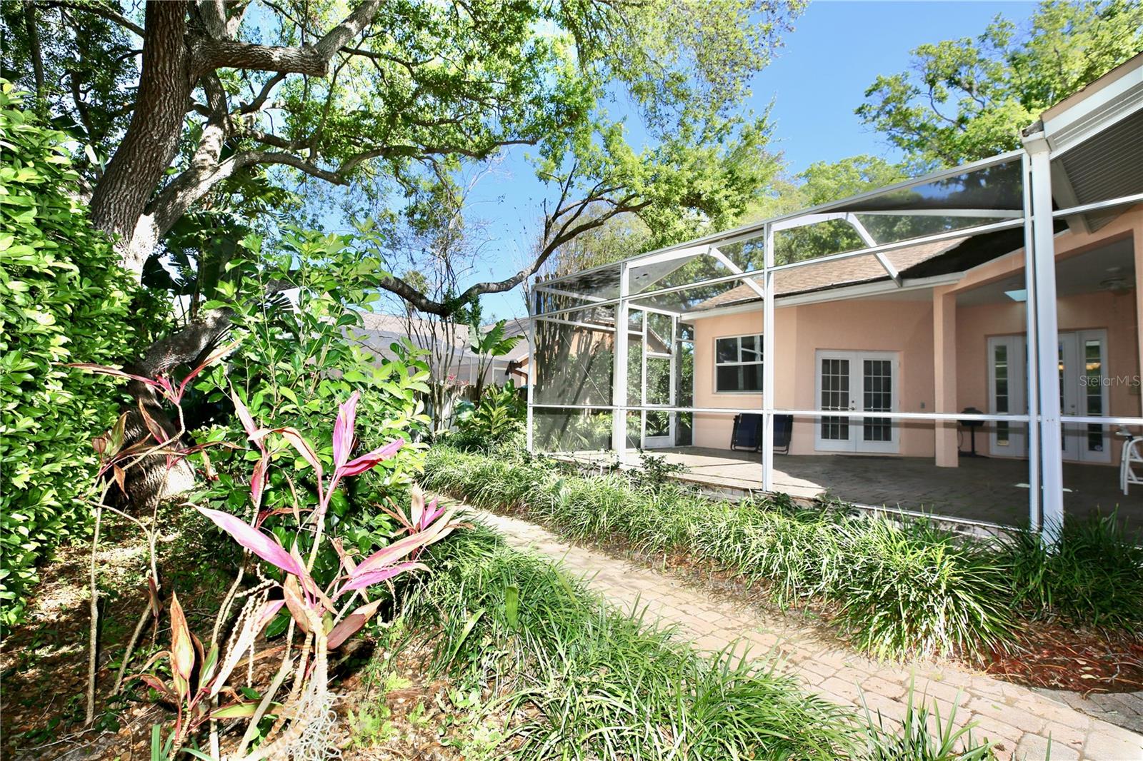 WATERFORD EAST - Residential