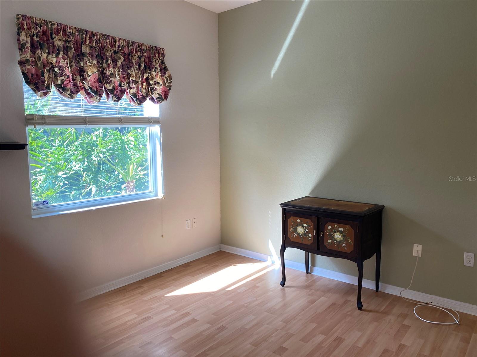 WATERFORD EAST - Residential