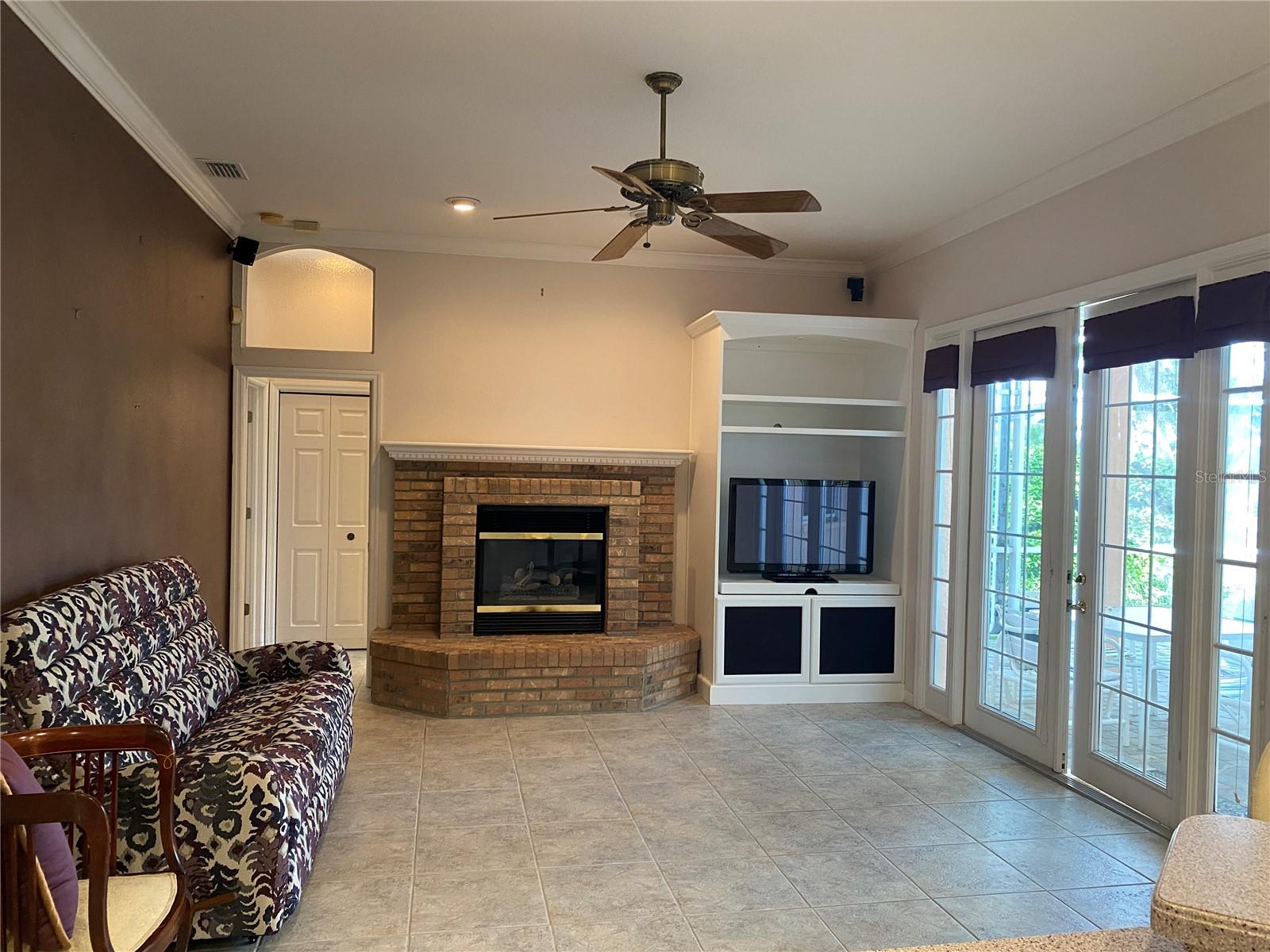 WATERFORD EAST - Residential