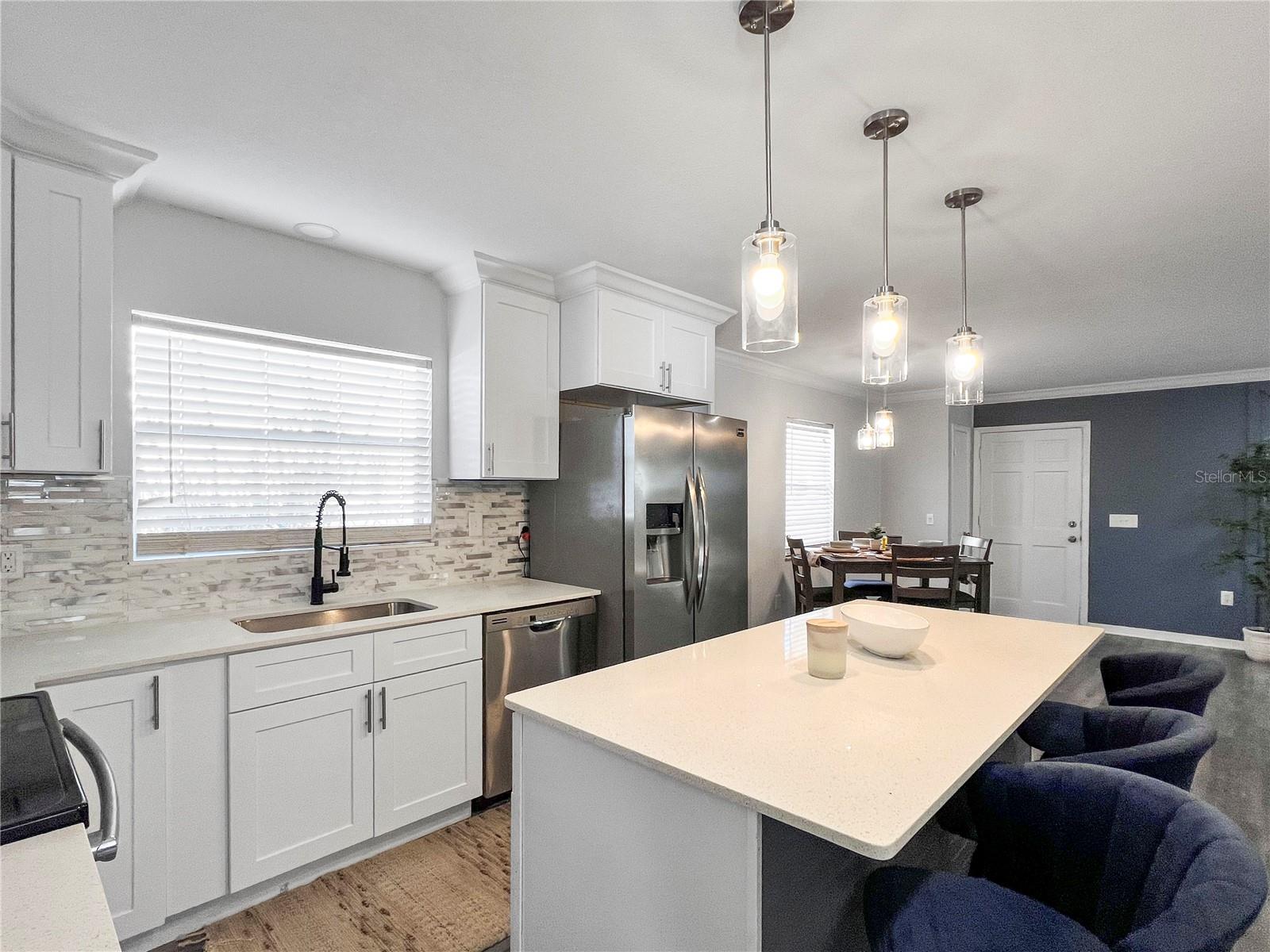 ROSEDALE MANOR - Residential