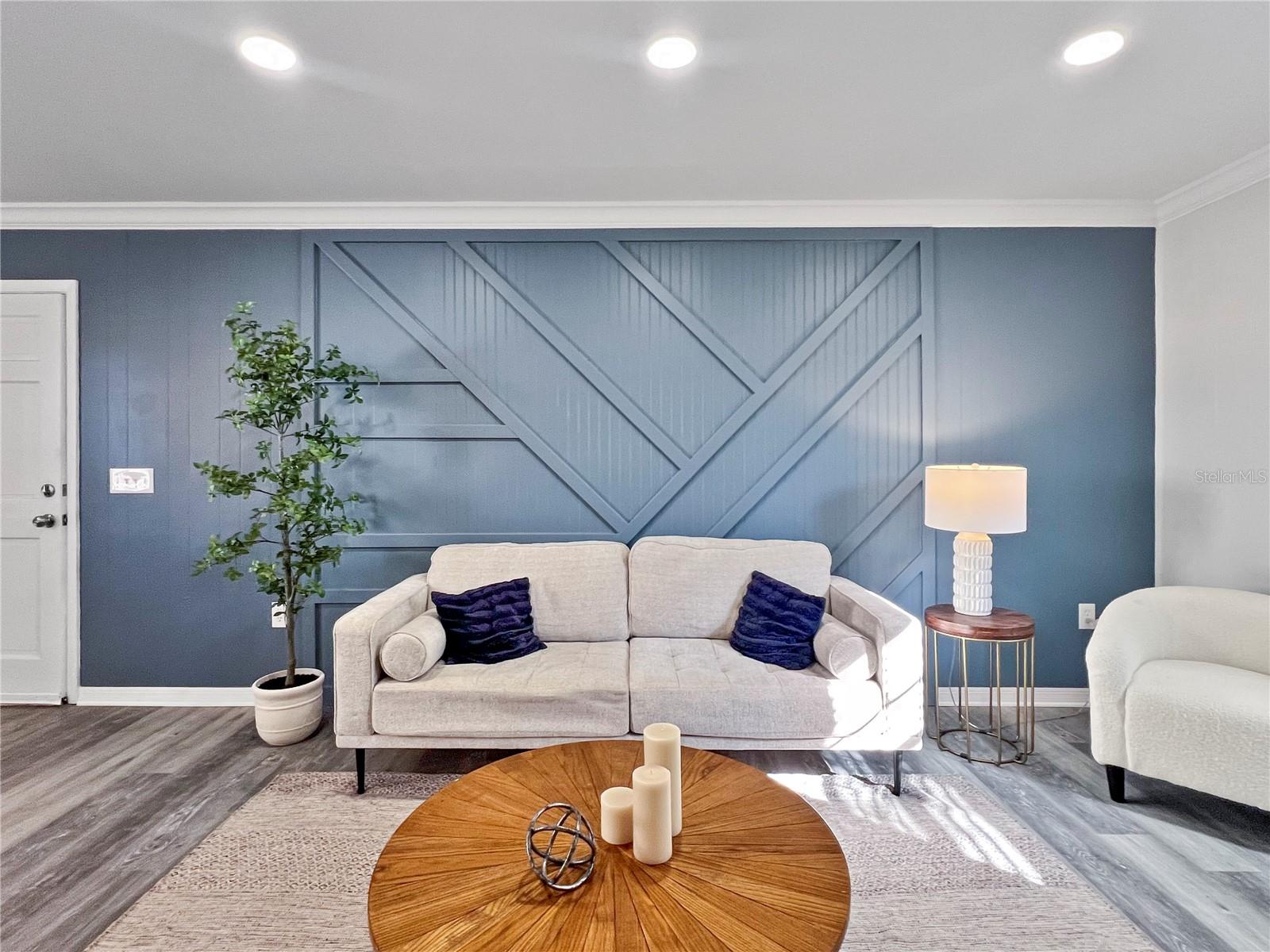 ROSEDALE MANOR - Residential