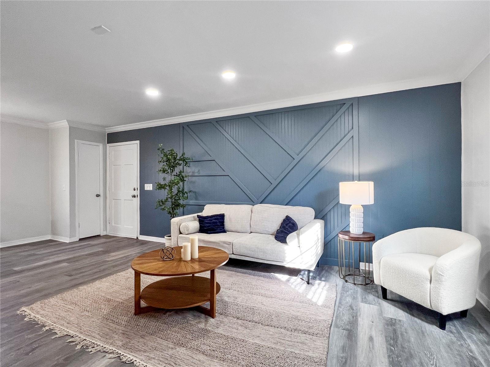 ROSEDALE MANOR - Residential