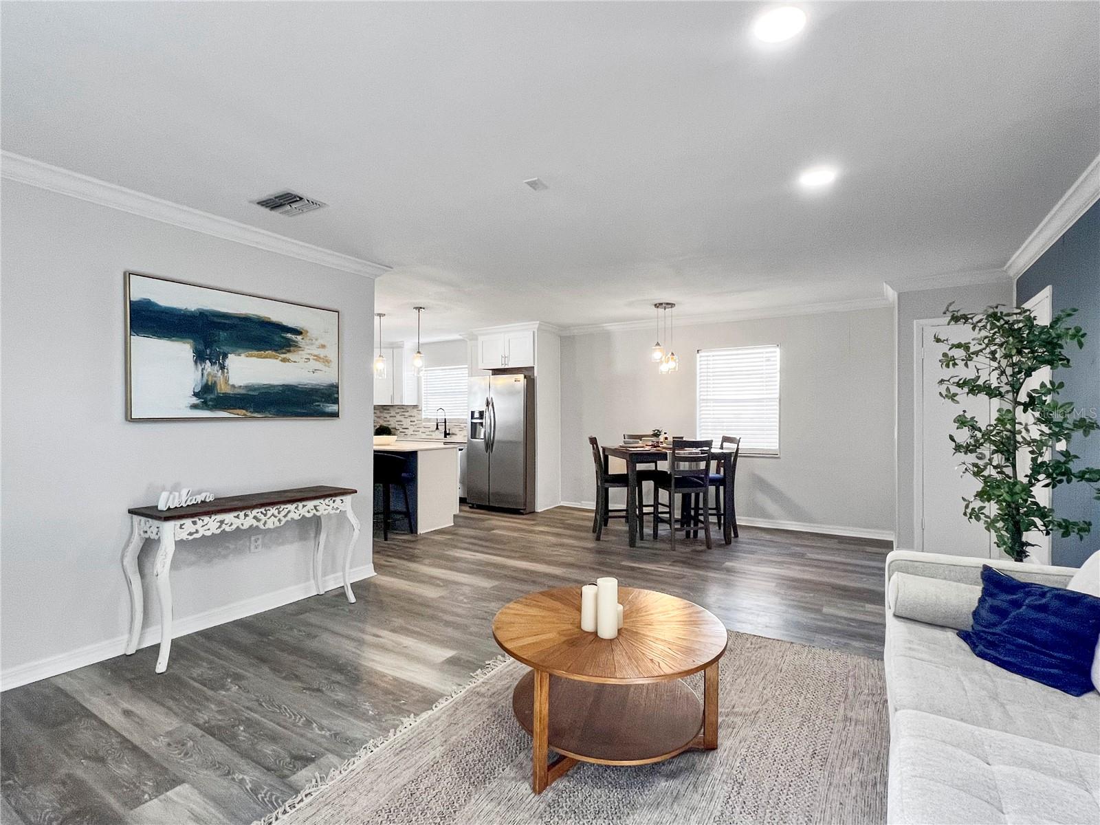 ROSEDALE MANOR - Residential