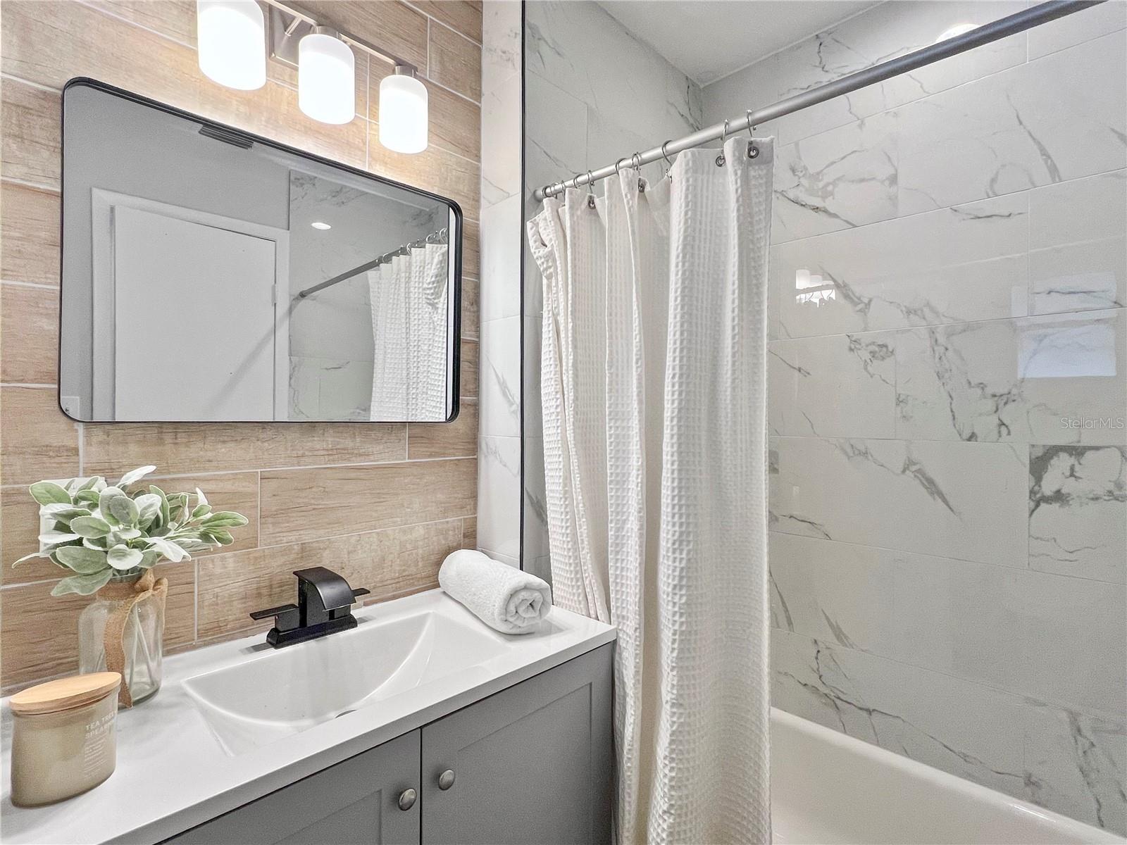 ROSEDALE MANOR - Residential