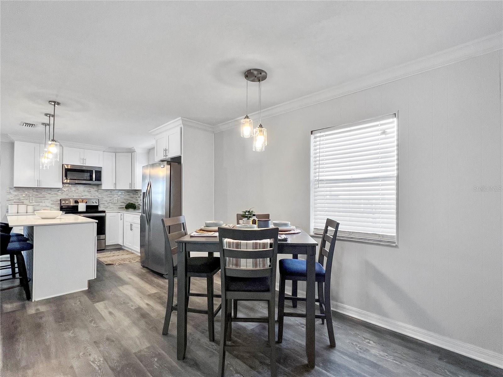 ROSEDALE MANOR - Residential