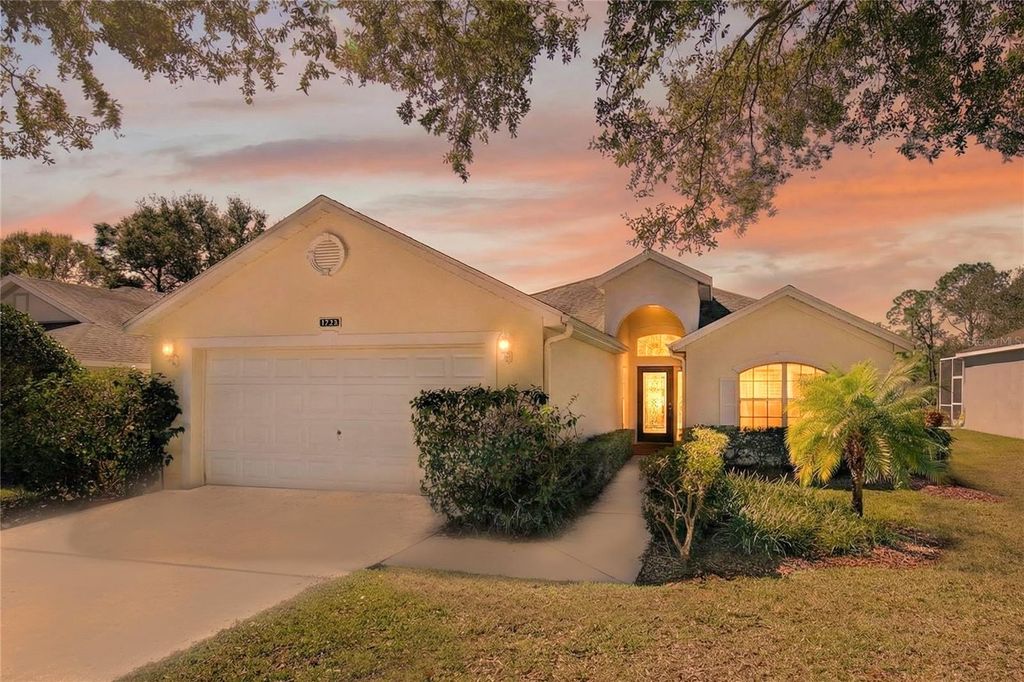 Photo of 3786 Avon Court, Clermont, FL 34711 (MLS # G5103695)