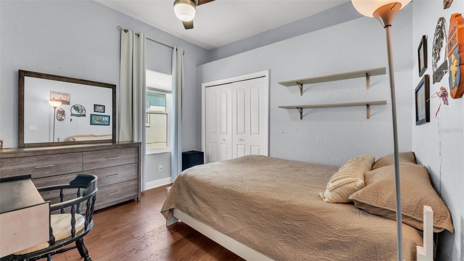 VALRICO GROVES - Residential