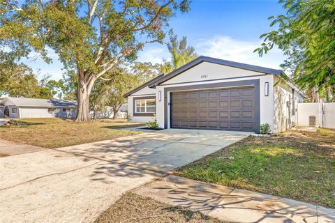 A home in PALM HARBOR