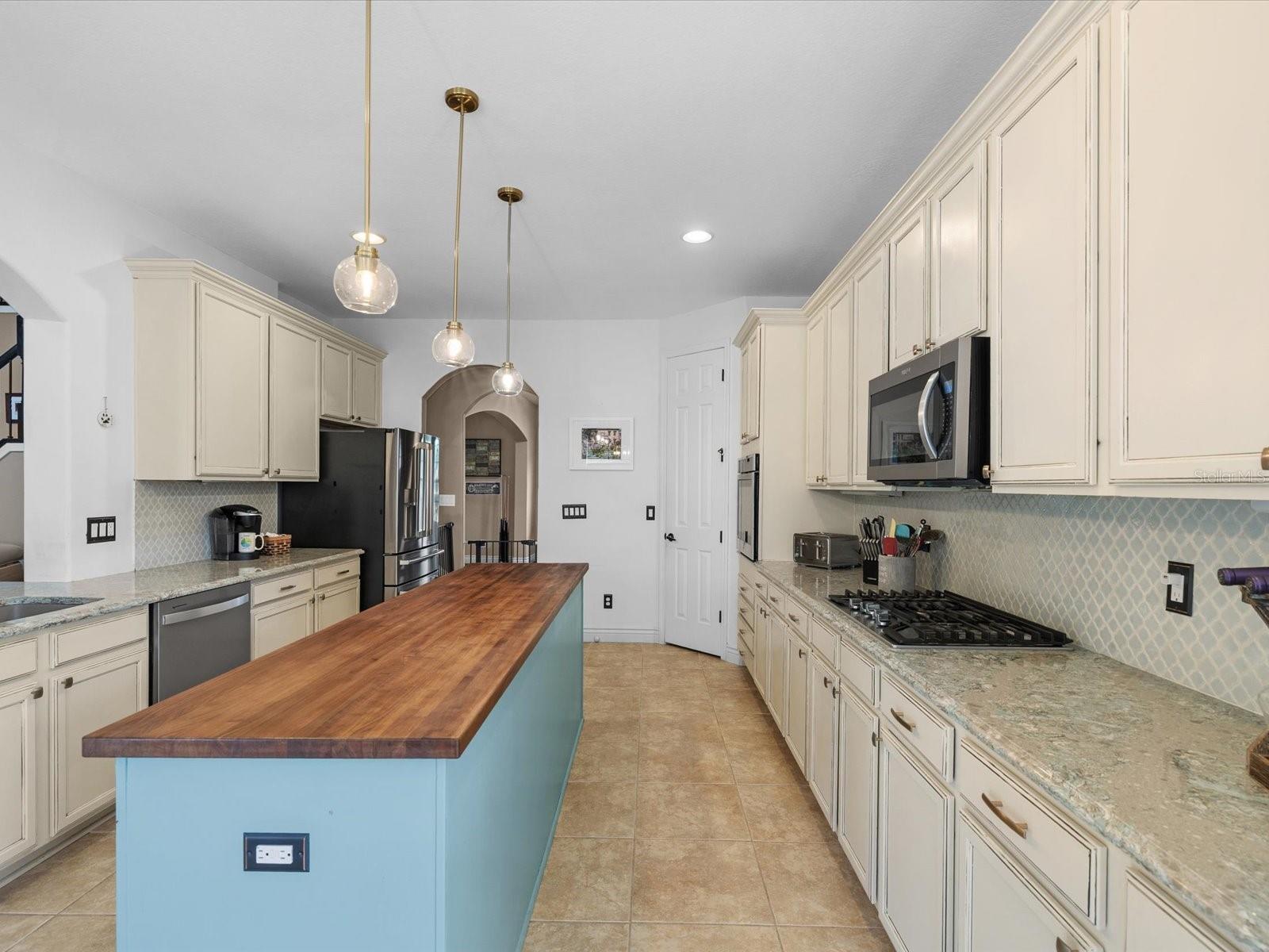 OAKSTEAD PRCL 2 A-7 B-4 & Z - Residential