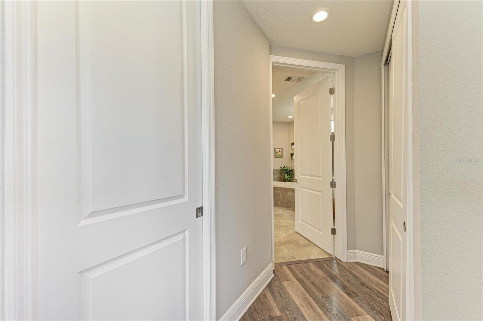 PALMA SOLA BAY CLUB PH 19A - Residential