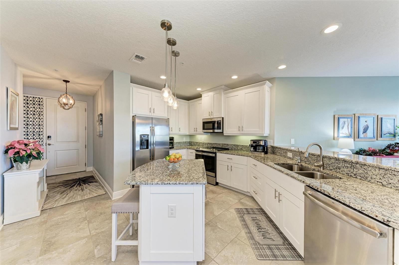 PALMA SOLA BAY CLUB PH 19A - Residential