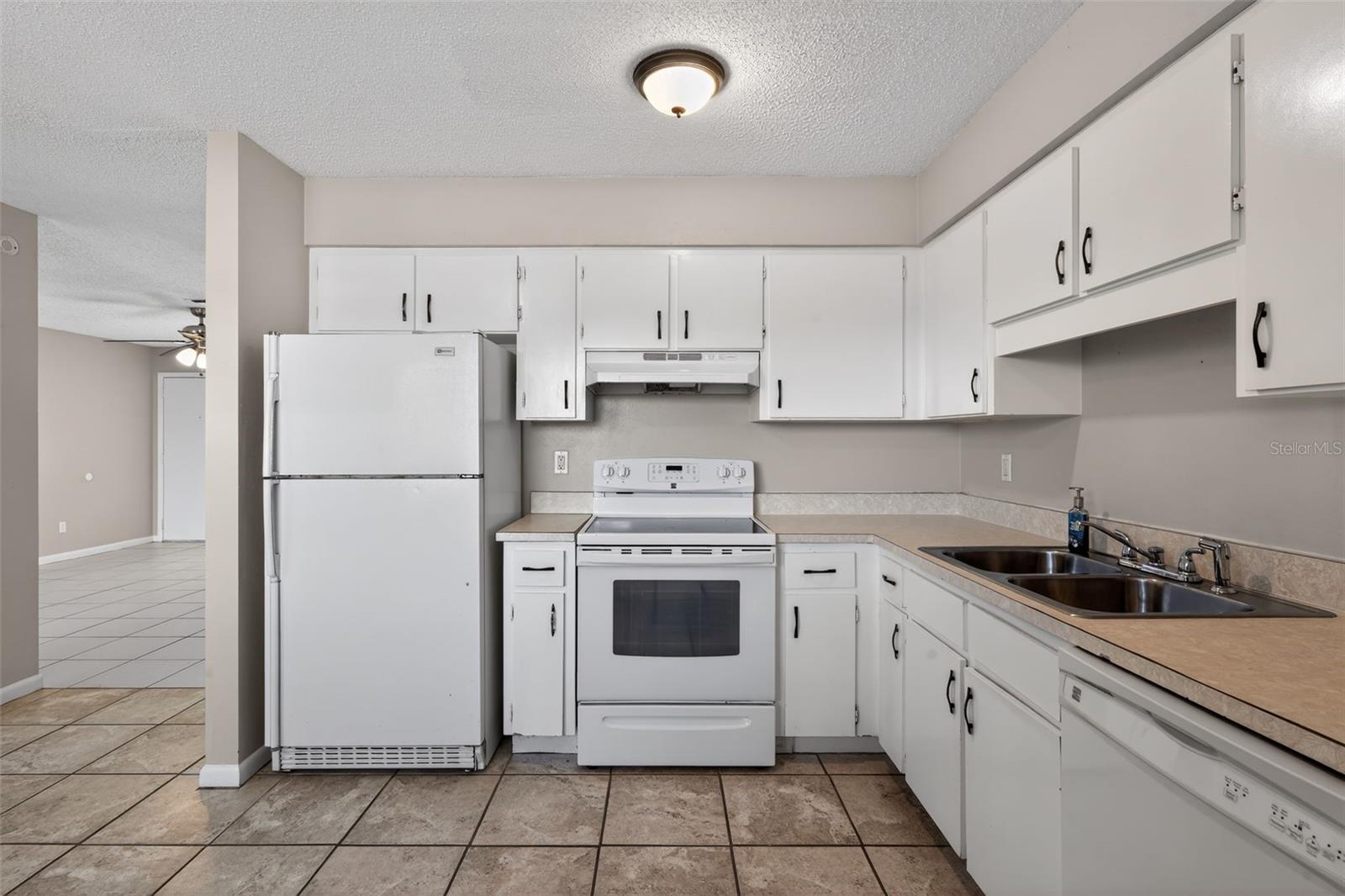 SPRING LAKE SEC 01 - Residential Income