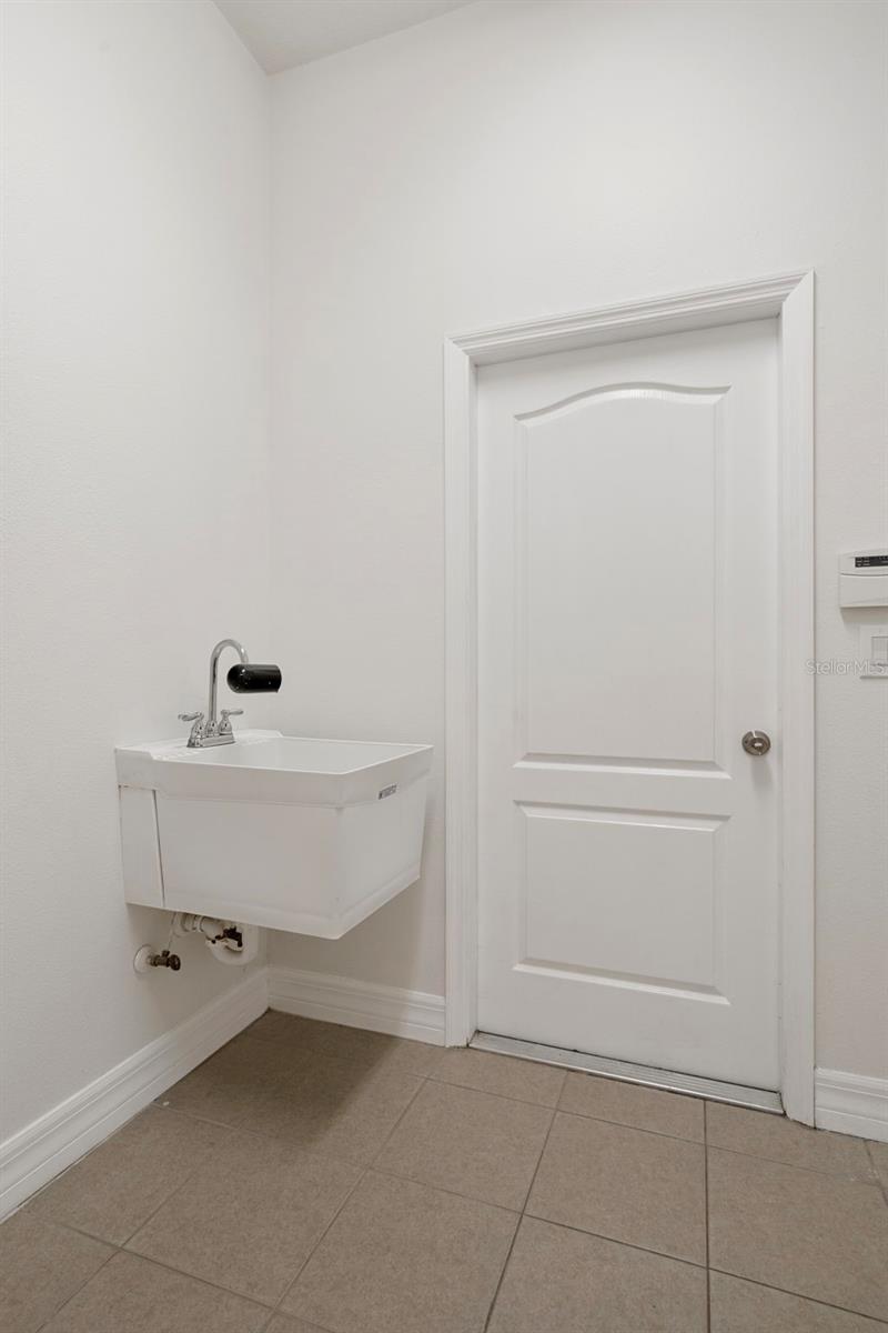 VILLAGES AT AVALON PH 1 - Residential