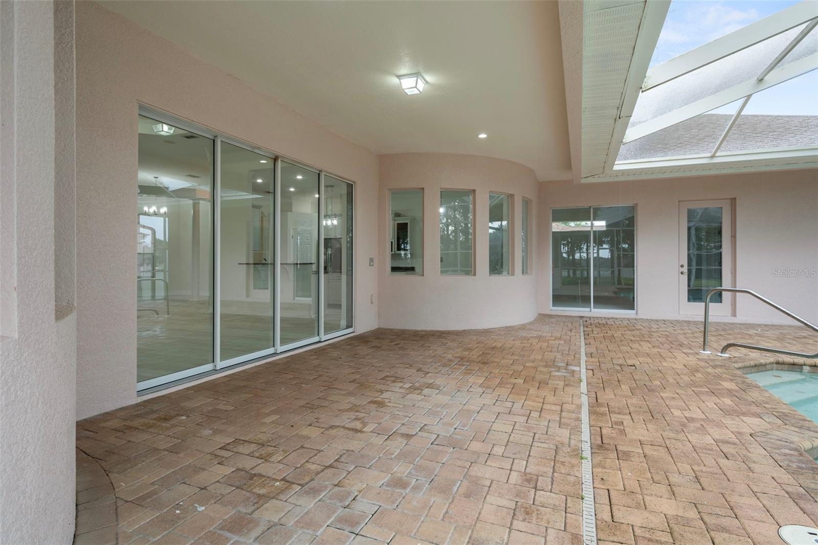 VILLAGES AT AVALON PH 1 - Residential