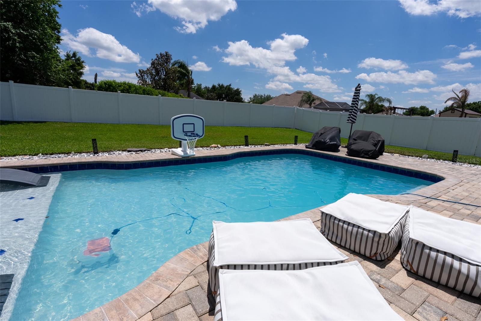 WINTERSET GARDENS - Residential
