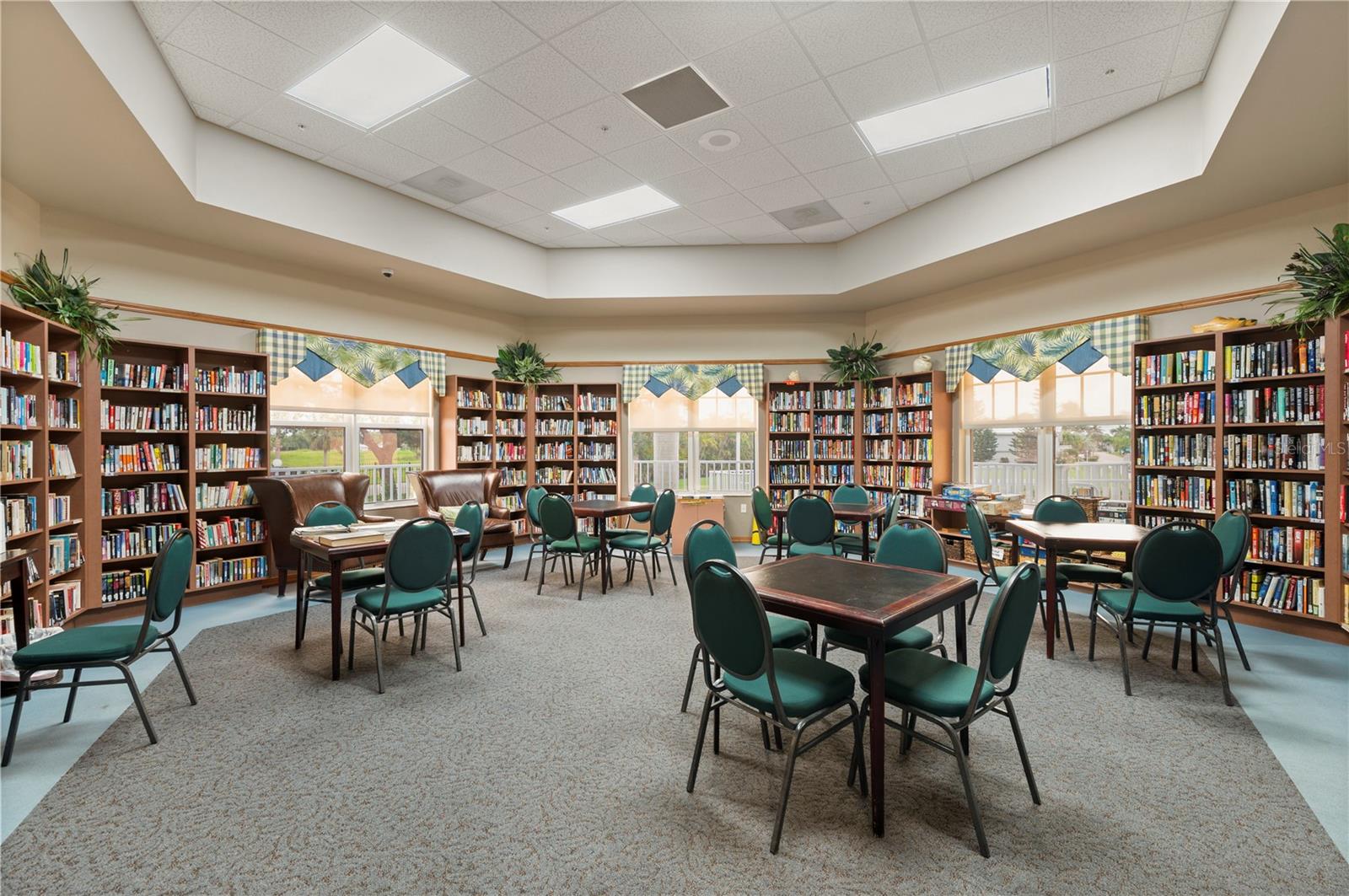 WINDMILL VILLAGE - Residential