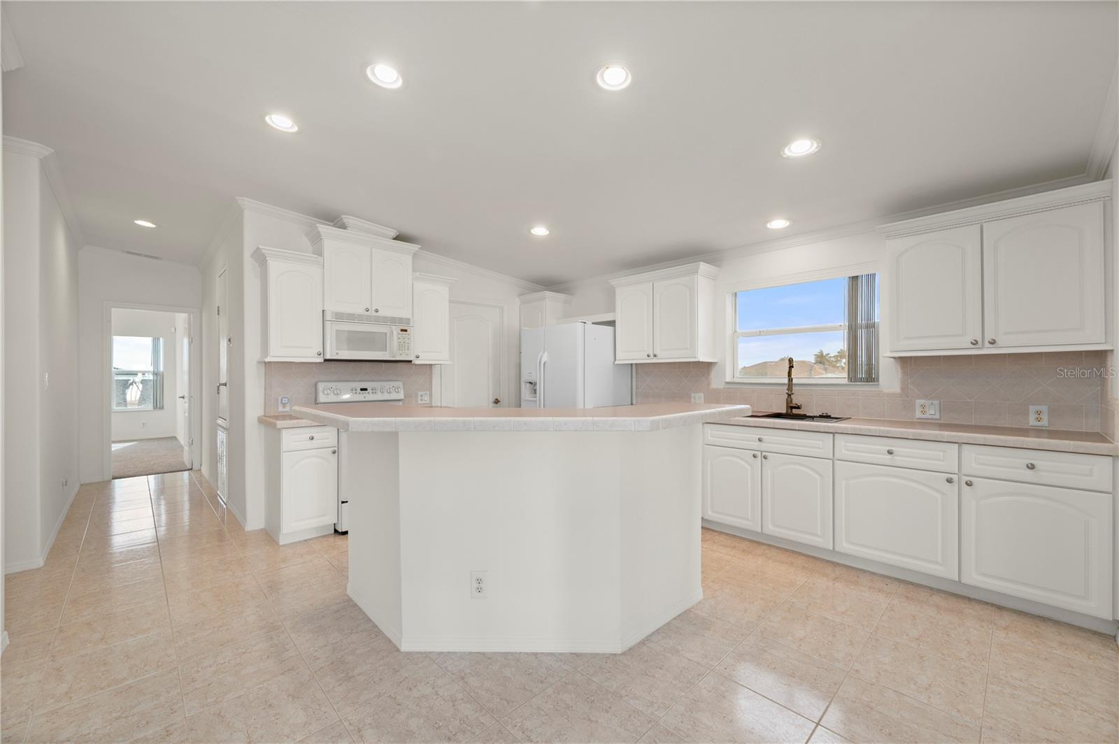 WINDMILL VILLAGE - Residential