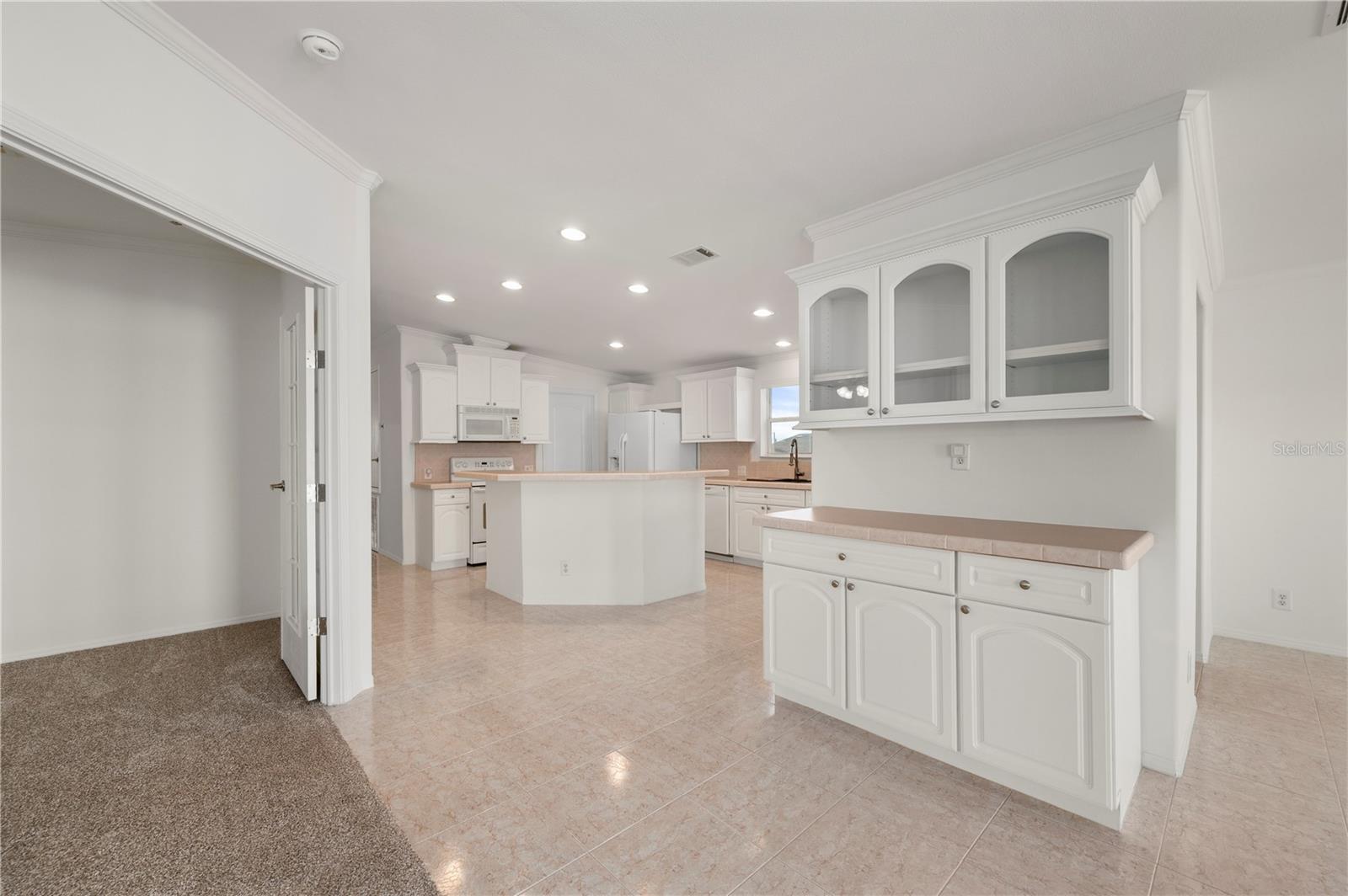 WINDMILL VILLAGE - Residential