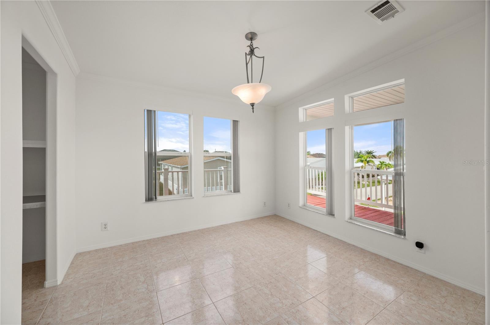 WINDMILL VILLAGE - Residential