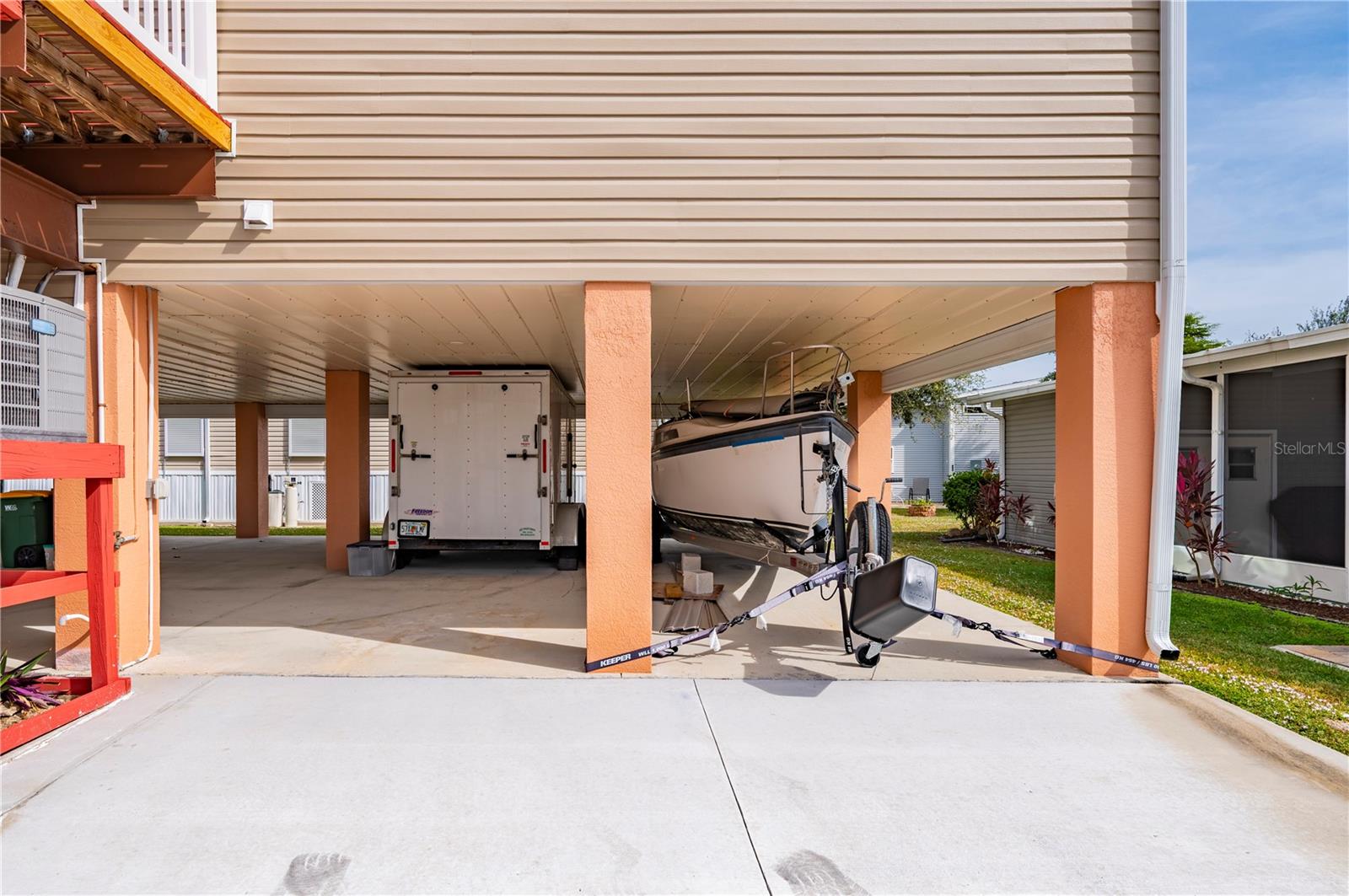 WINDMILL VILLAGE - Residential