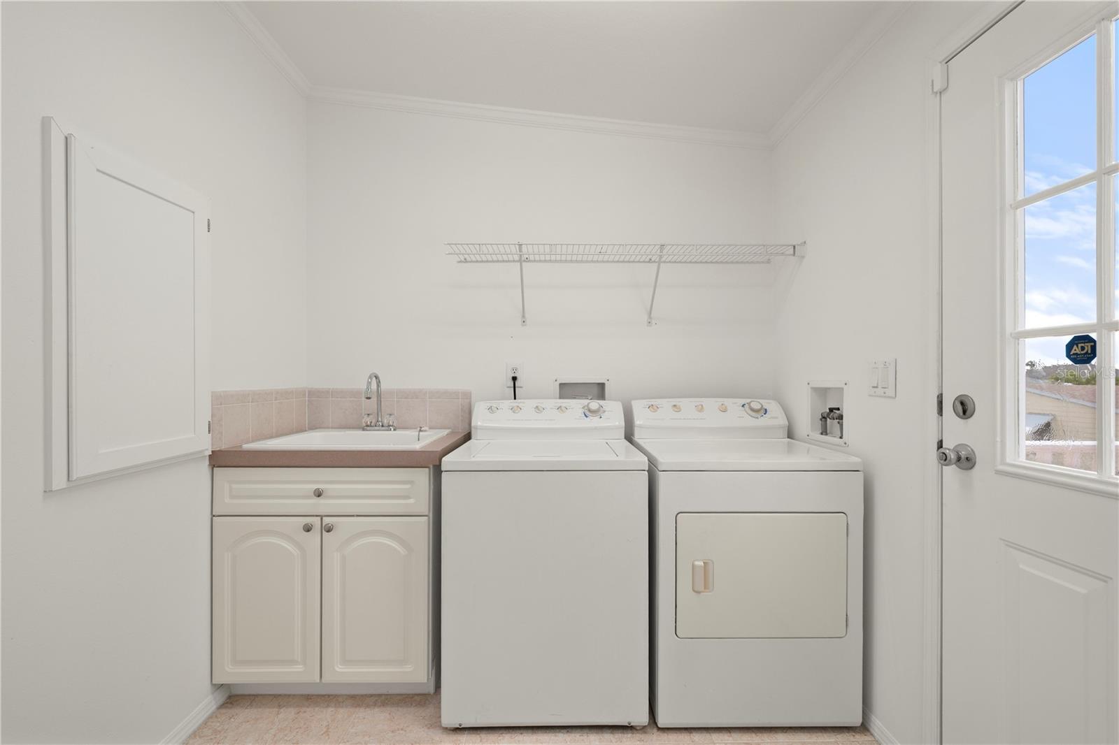 WINDMILL VILLAGE - Residential