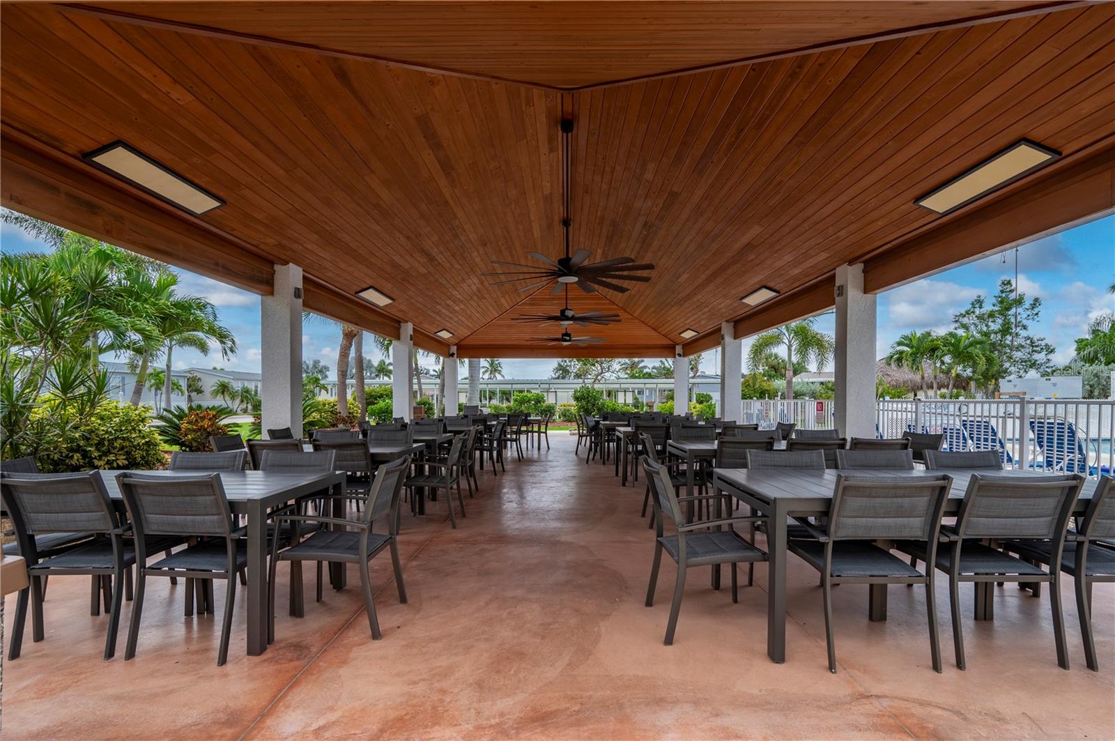 WINDMILL VILLAGE - Residential