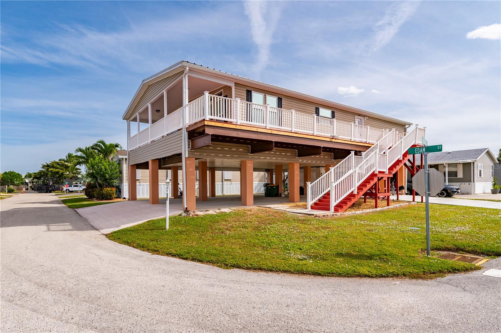 WINDMILL VILLAGE - Residential