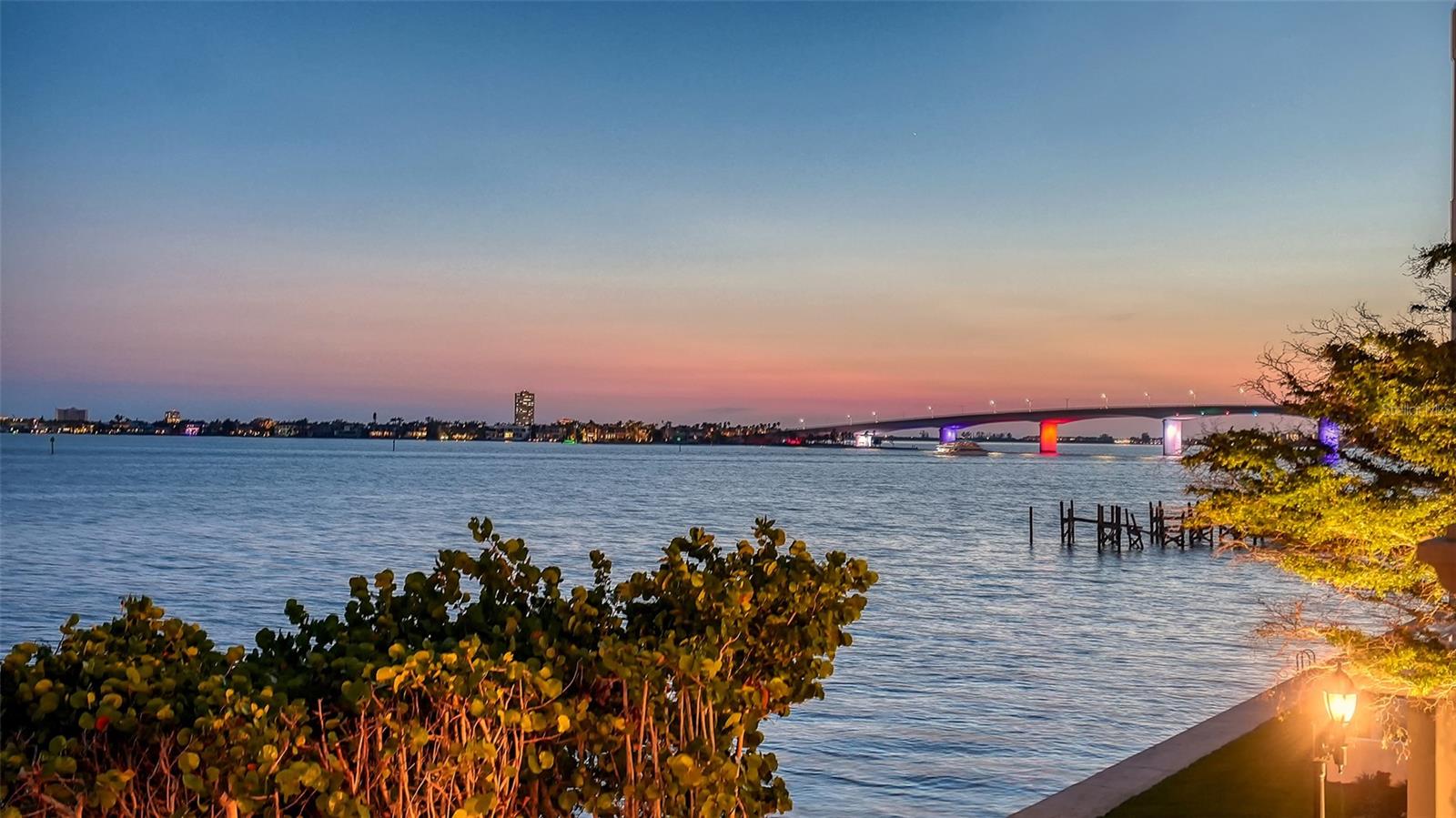 THE GRANDE RIVIERA - Residential