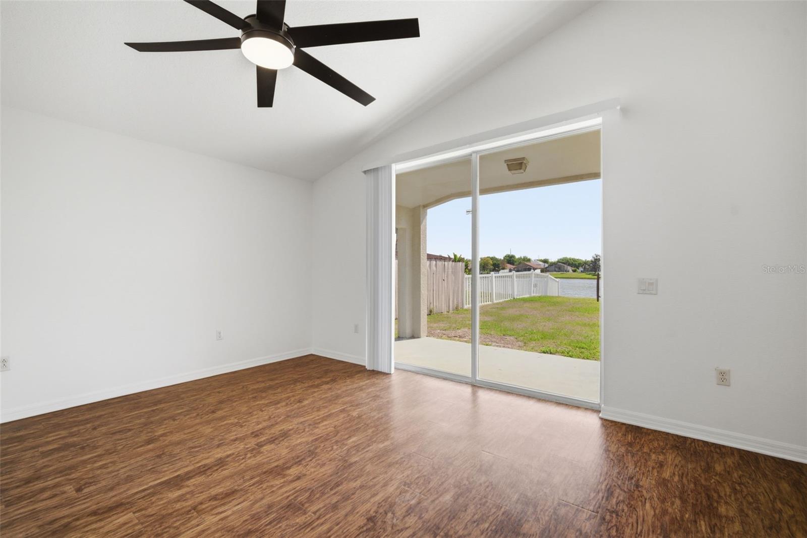 KINGS LAKE PHASE 3 - Residential