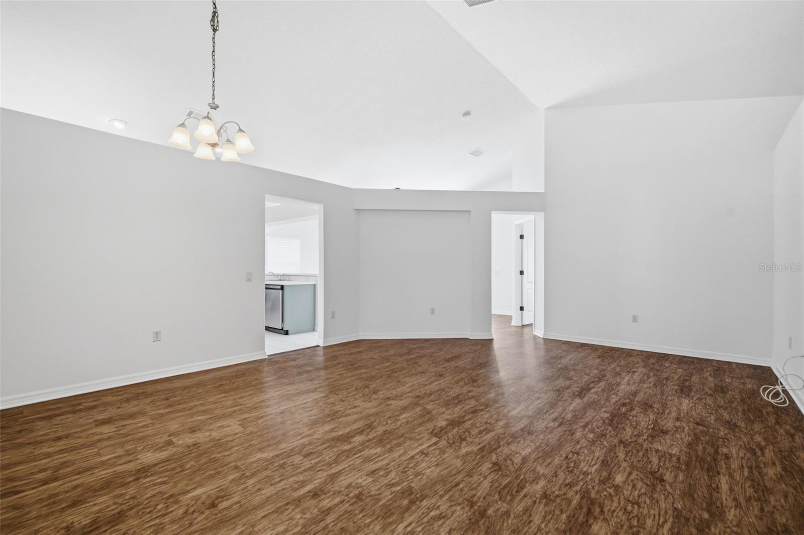 KINGS LAKE PHASE 3 - Residential