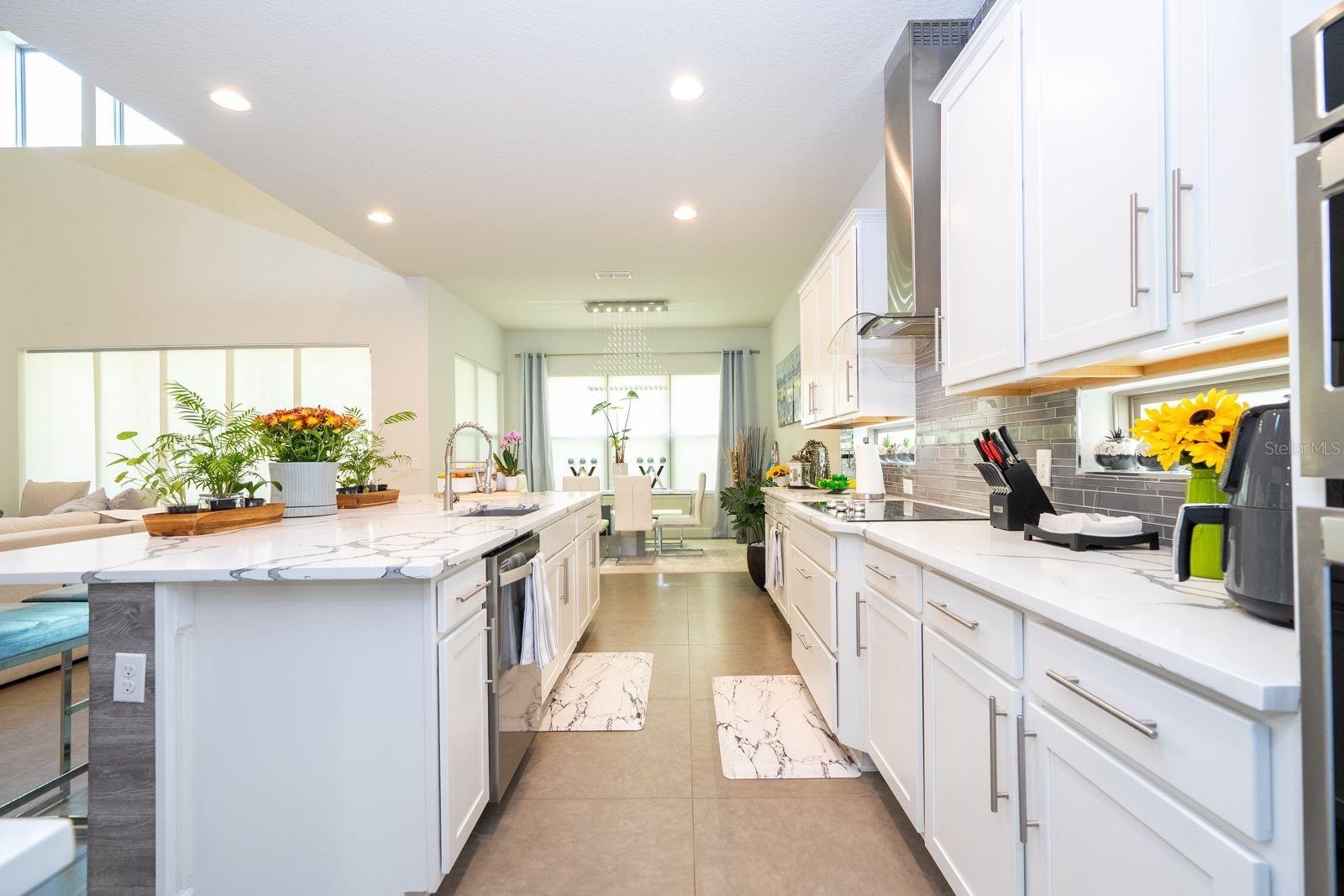 ROYAL LEGACY ESTATES - Residential