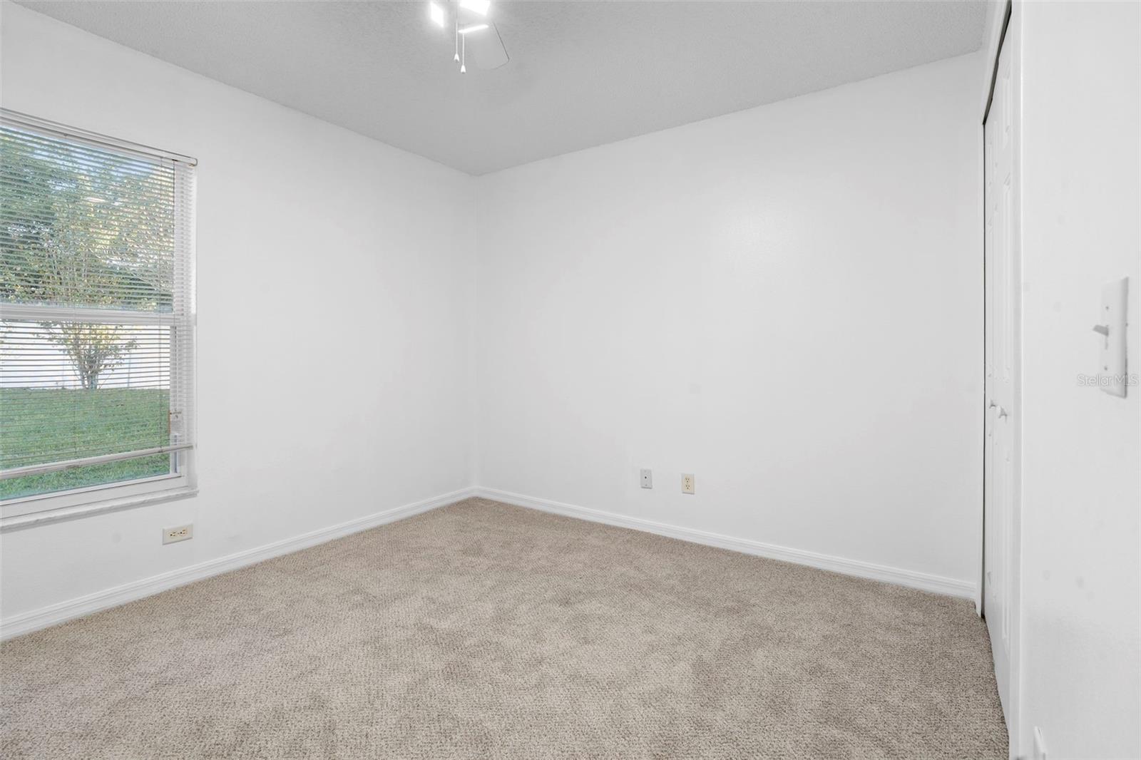 DELTONA LAKES UNIT 02 - Residential