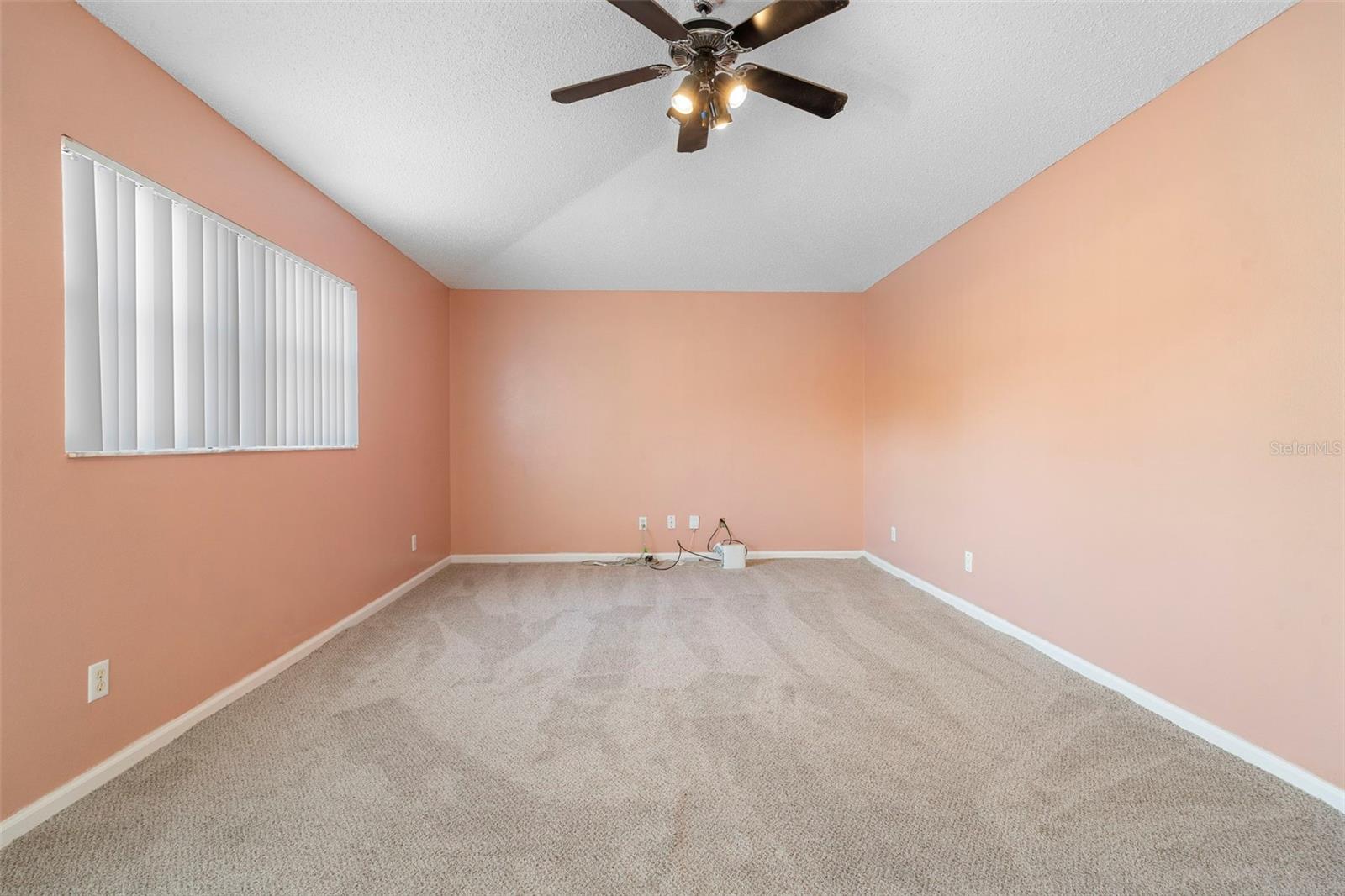 DELTONA LAKES UNIT 02 - Residential