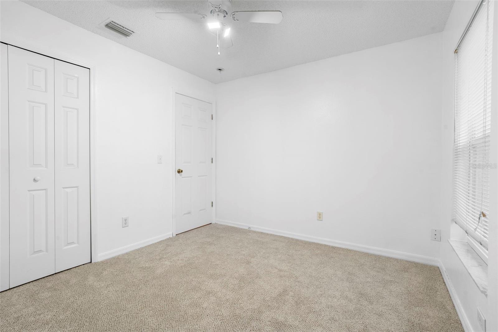 DELTONA LAKES UNIT 02 - Residential