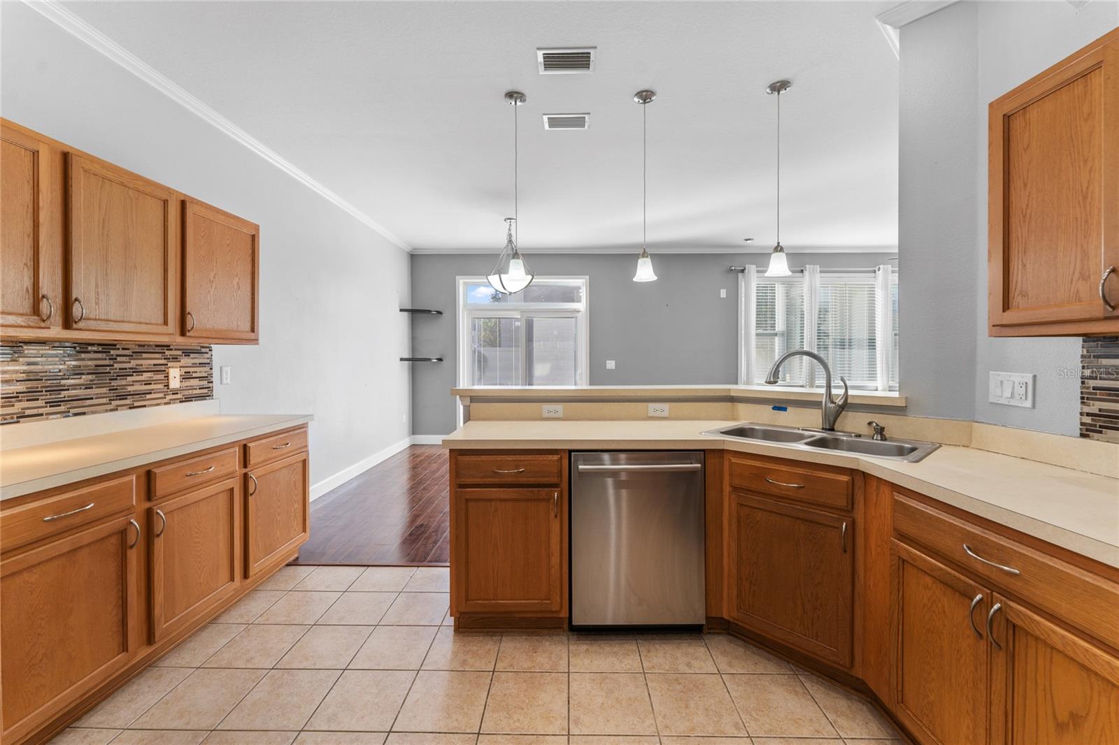 TIERRA DEL SOL PH 01 - Residential Lease