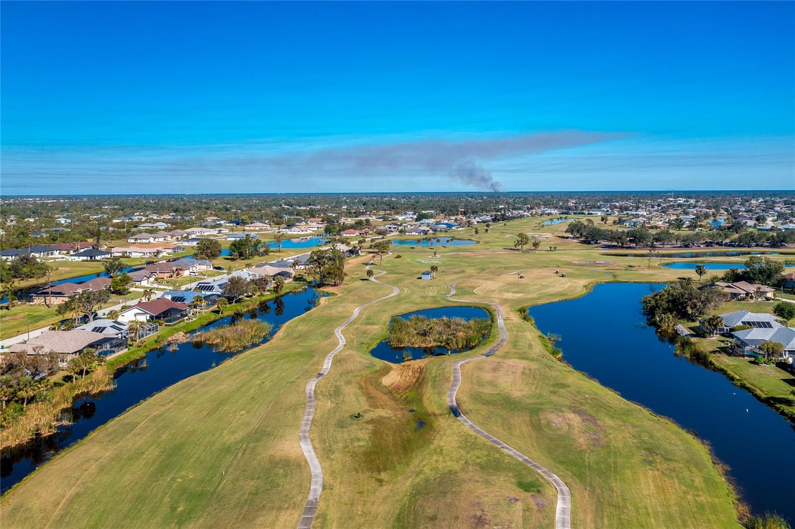 ROTONDA WEST PEBBLE BEACH - Residential