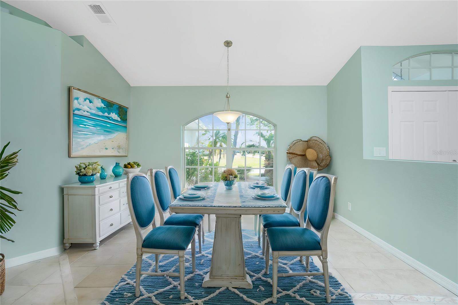 ROTONDA WEST PEBBLE BEACH - Residential