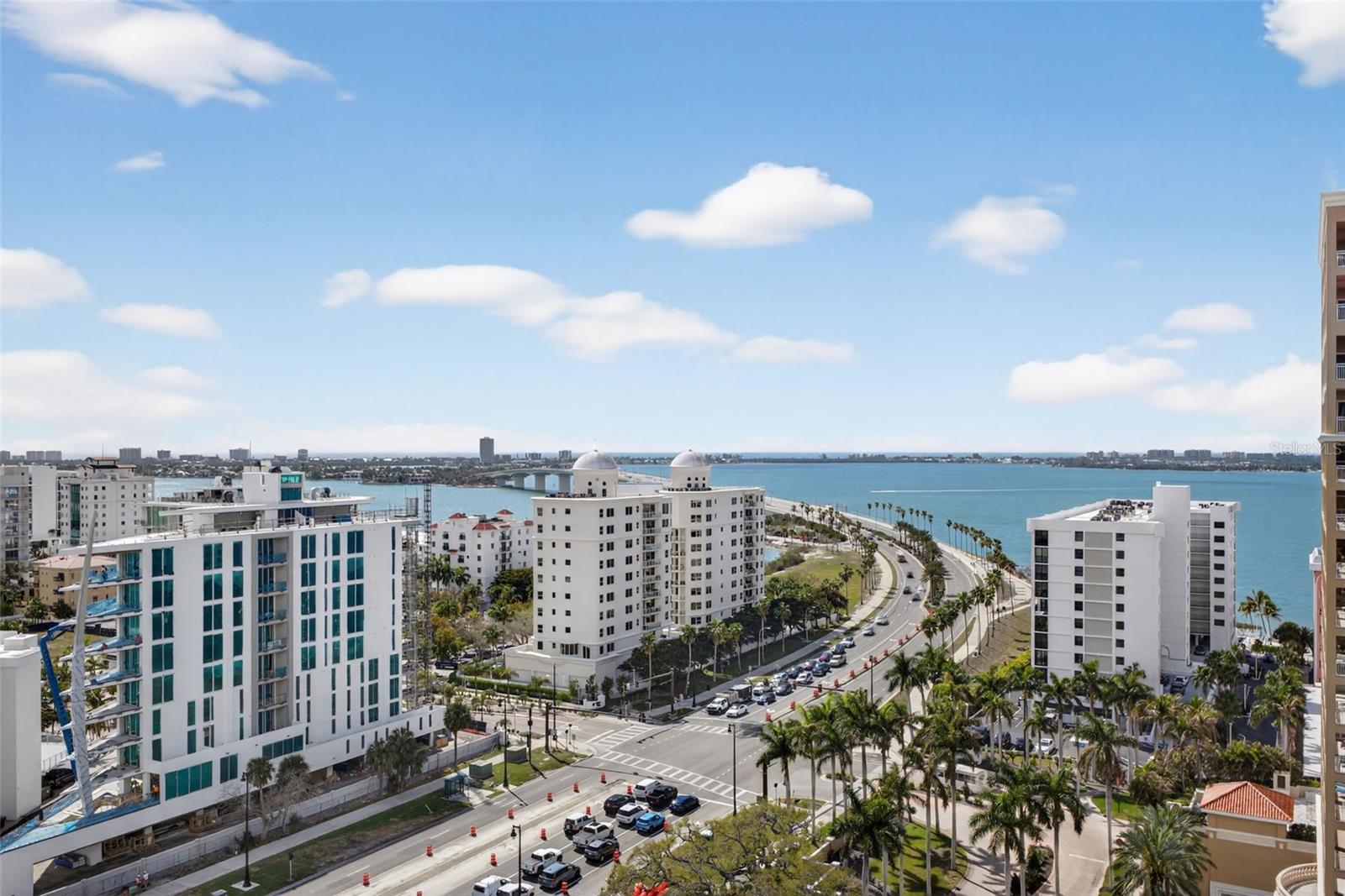 ONE WATERGATE - Residential