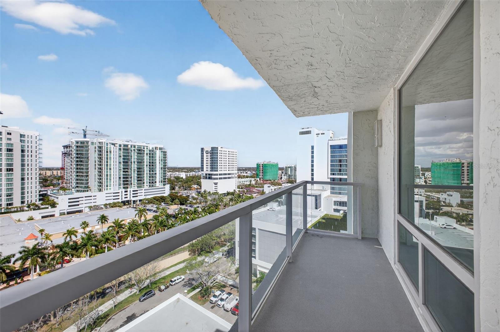 ONE WATERGATE - Residential