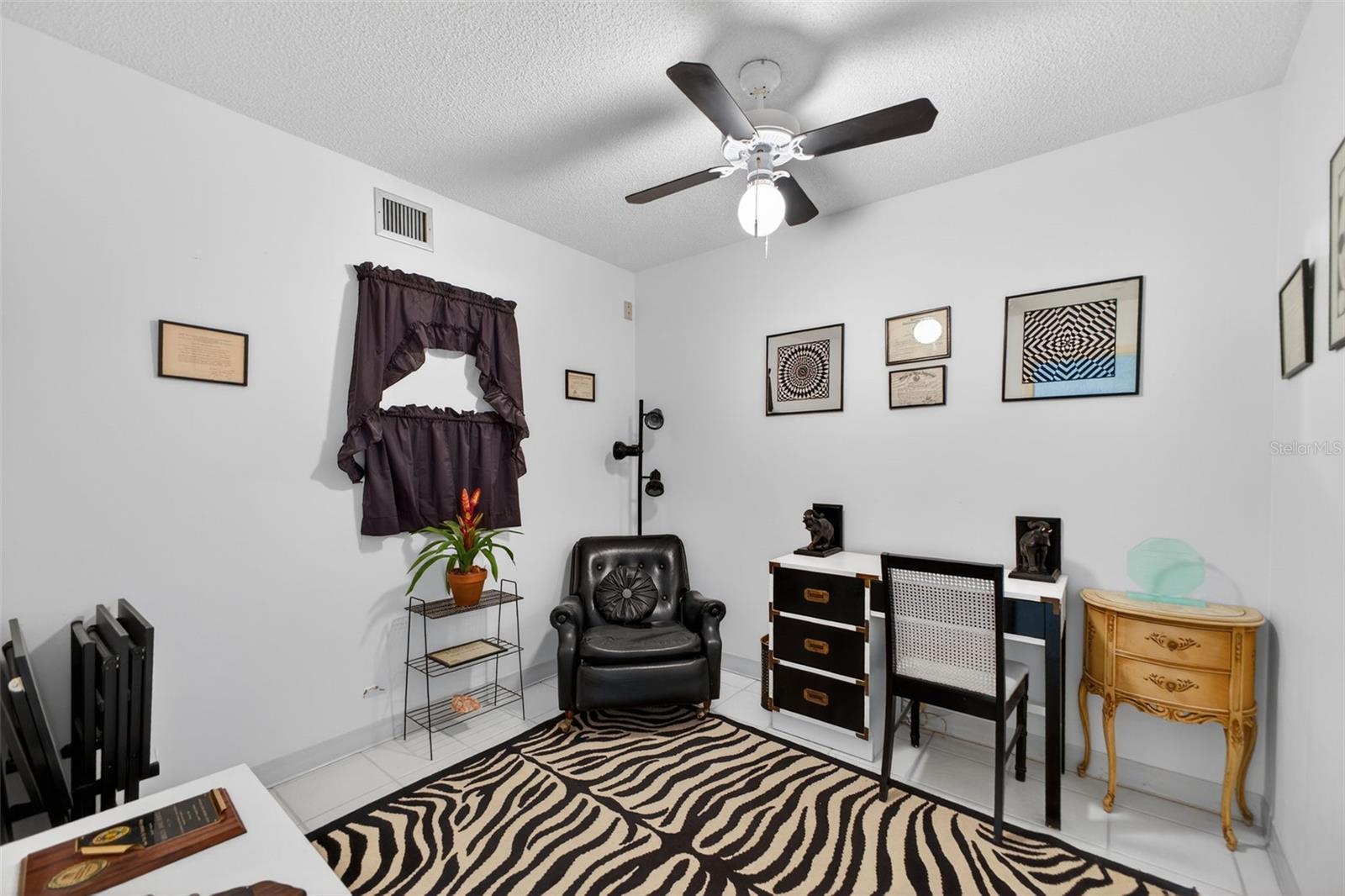 ONE WATERGATE - Residential