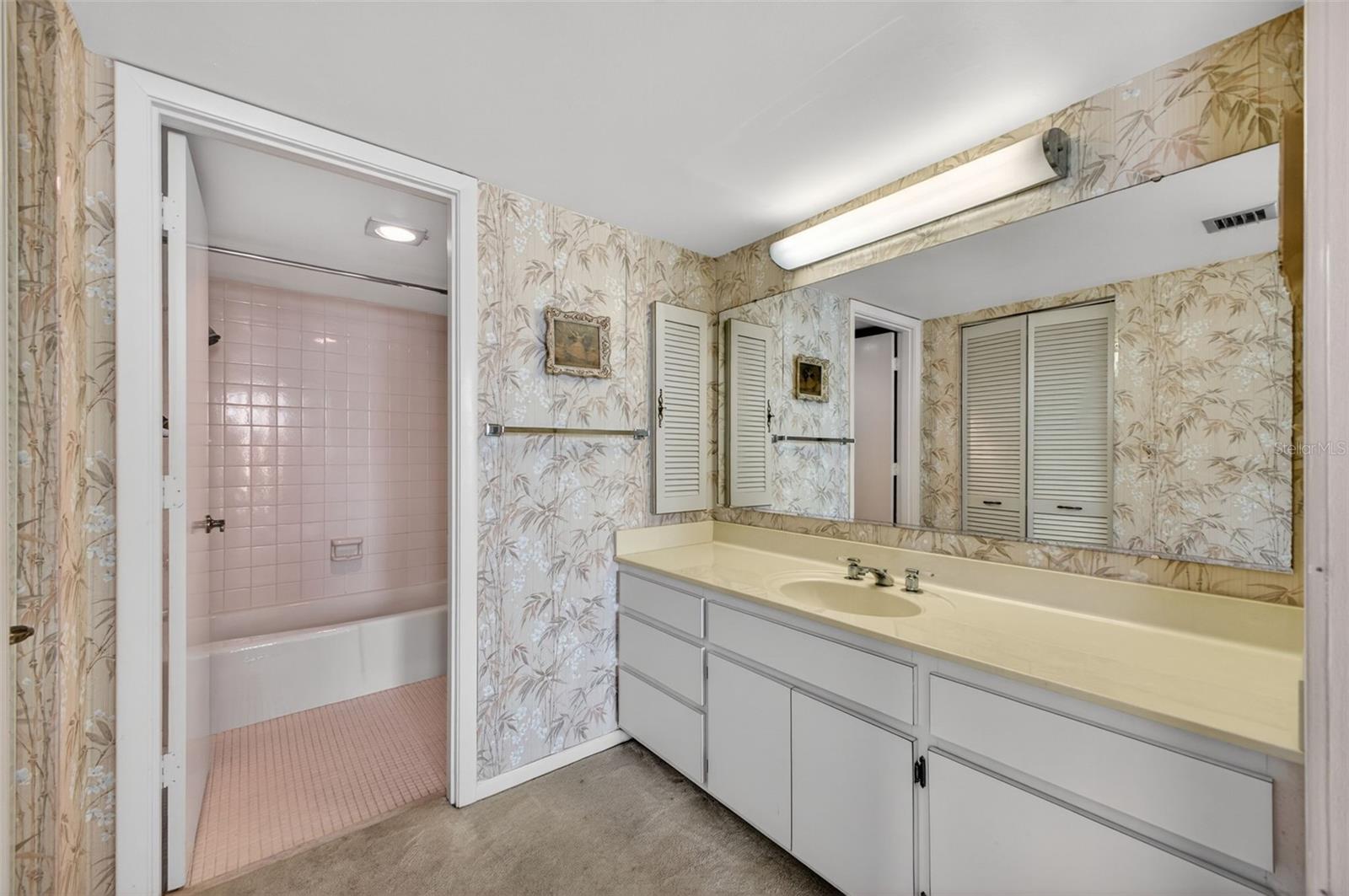 ONE WATERGATE - Residential