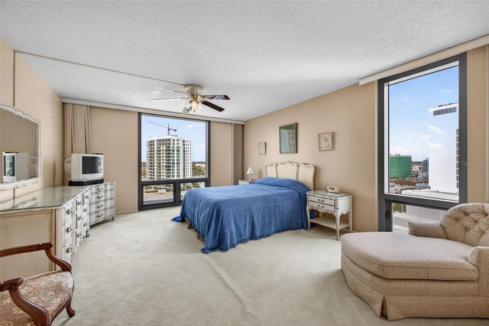 ONE WATERGATE - Residential