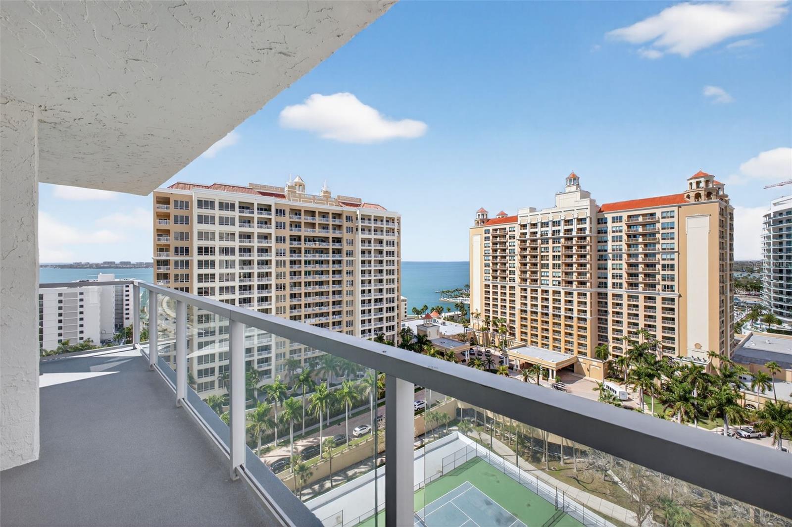 ONE WATERGATE - Residential