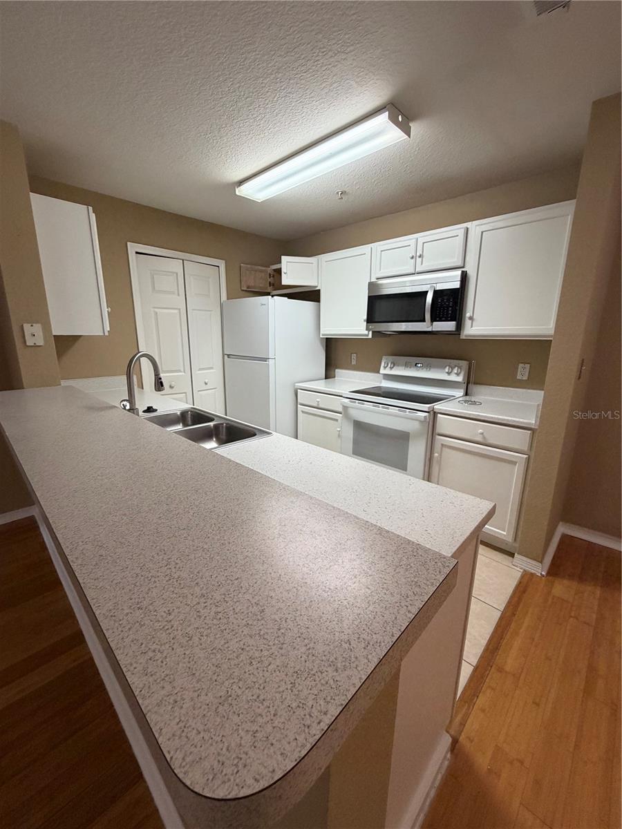 CYPRESS FAIRWAY CONDO - Residential Lease